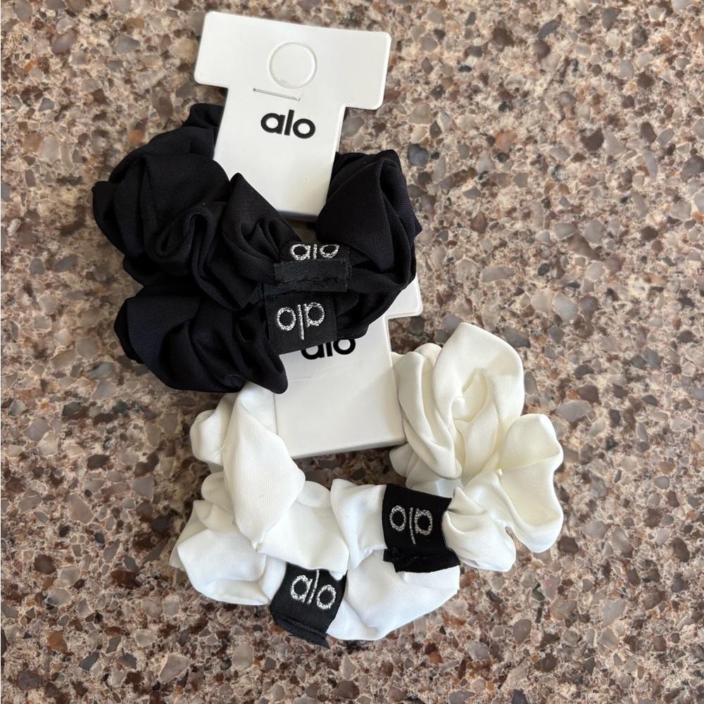 Bundle of scrunchie